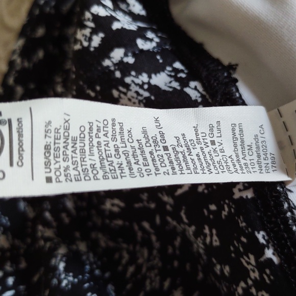 Athleta Size Small Ultimate Stash 7/8 Tight Leggings - Picture 10 of 16